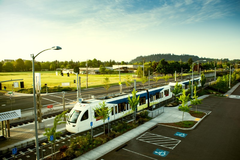 Light Rail Commuting Portland Oregon